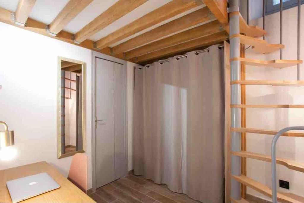 Appartement Lumineux En Centre-Ville Arles Esterno foto